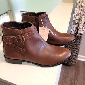 Anna Lenci genuine leather low cut brown boots